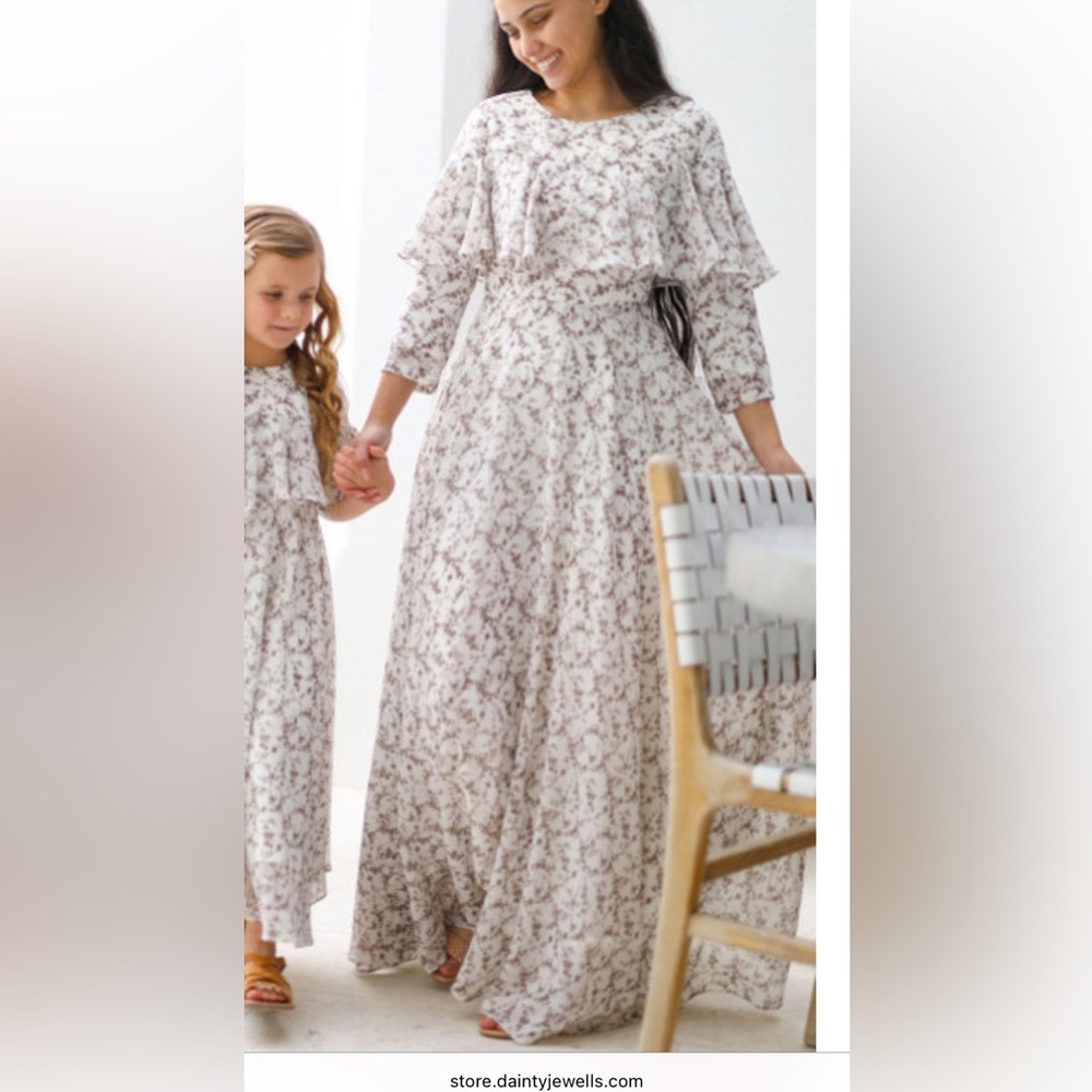Dainty jewells maxi dress